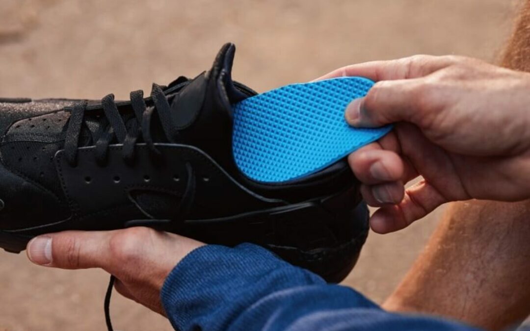 寿命はいつ？ 長持ちさせるには？ インソール を交換するべき４つのサイン